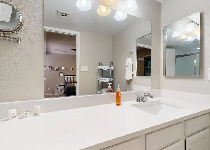 Apartment Modern South Scottsdale